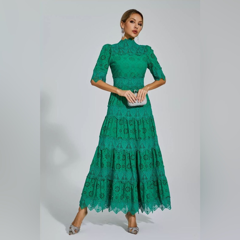 Elegant Green Half Sleeve Lace Dress